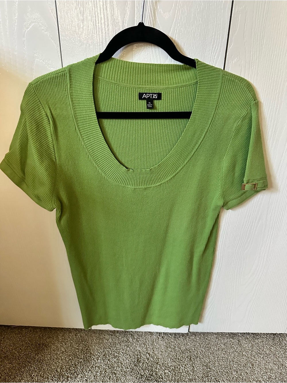 Apt. 9 Lime Green Ribbed Scoop Neck Short Sleeve Top